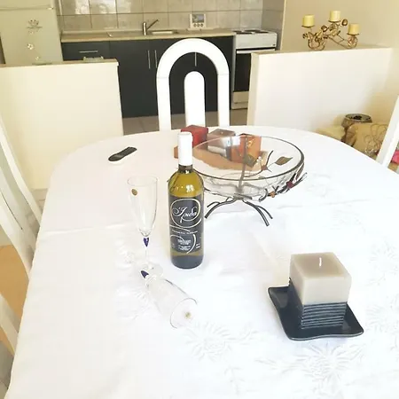 Lantställe Anastasia's Néa Péramos